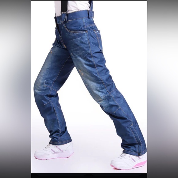 ARTIC QUEEN Other - NEW WITH TAGS ARTiC QUEEN MENS DENIM SNOWBOARD/SKI BIB PANTS SUSPENDERS SZ XXL